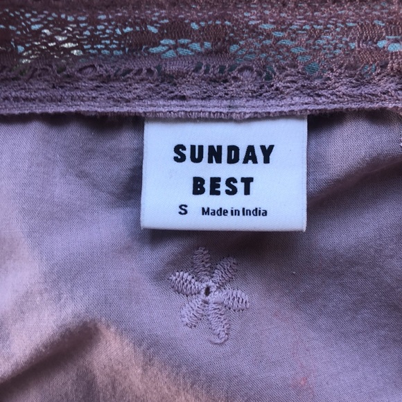 Aritzia "Sunday Best" Deep-V Boho Top - Picture 5 of 6